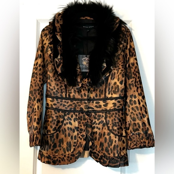 Dana Stein Leopard
Lamb Leather Blazer with Raccoon Collar - Picture 1 of 4